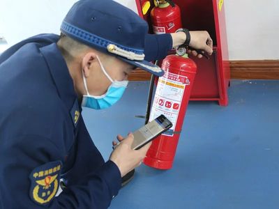 筑牢消防產品&ldquo;防火墻&rdquo;| 郊區(qū)大隊開展驗收備案工程消防產品專項檢查